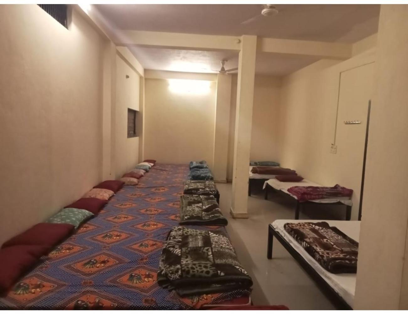 Hotel Mahakal Vishram, Ujjain Zewnętrze zdjęcie
